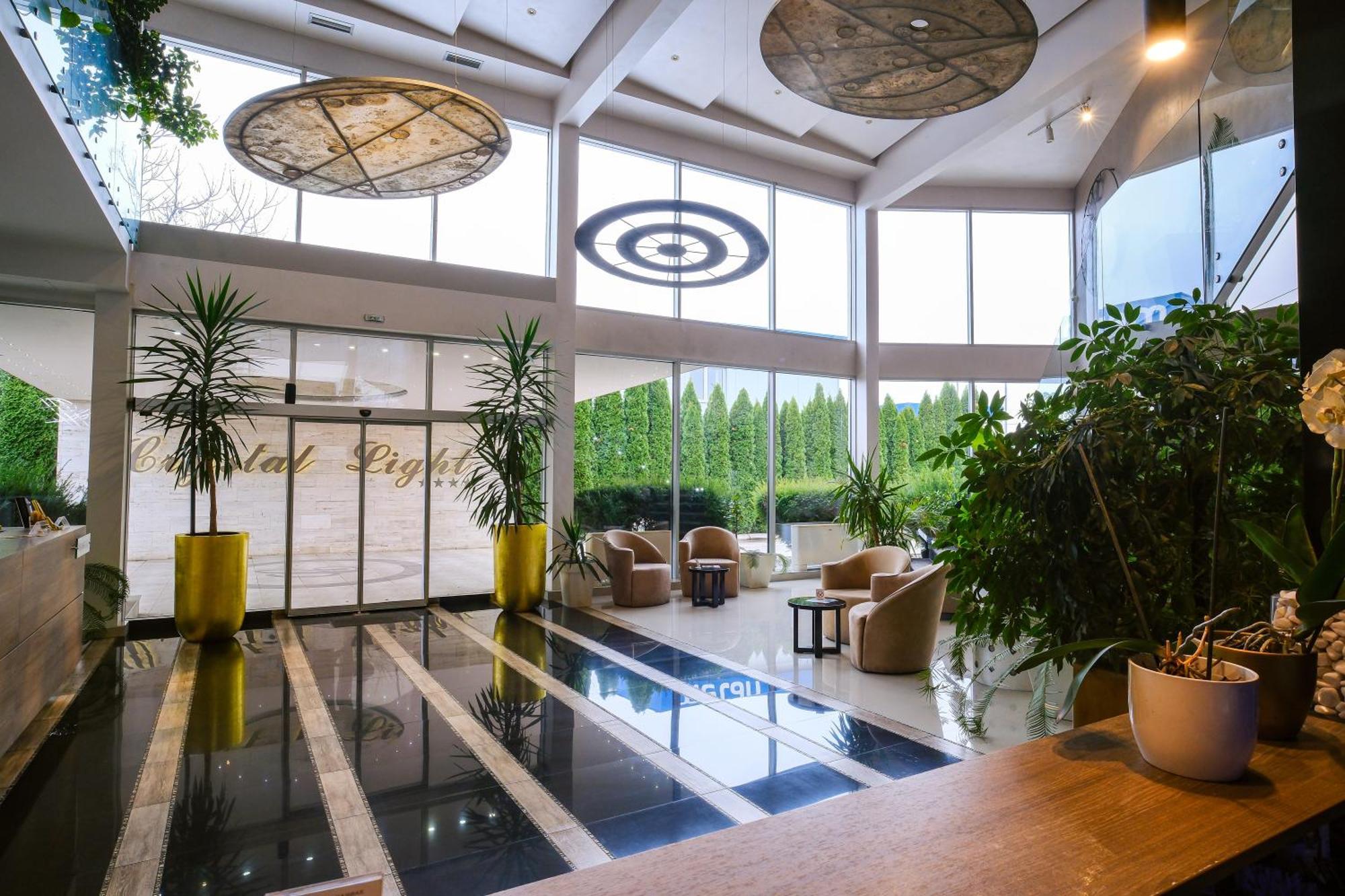 Hotel Crystal Light นิส ภายนอก รูปภาพ