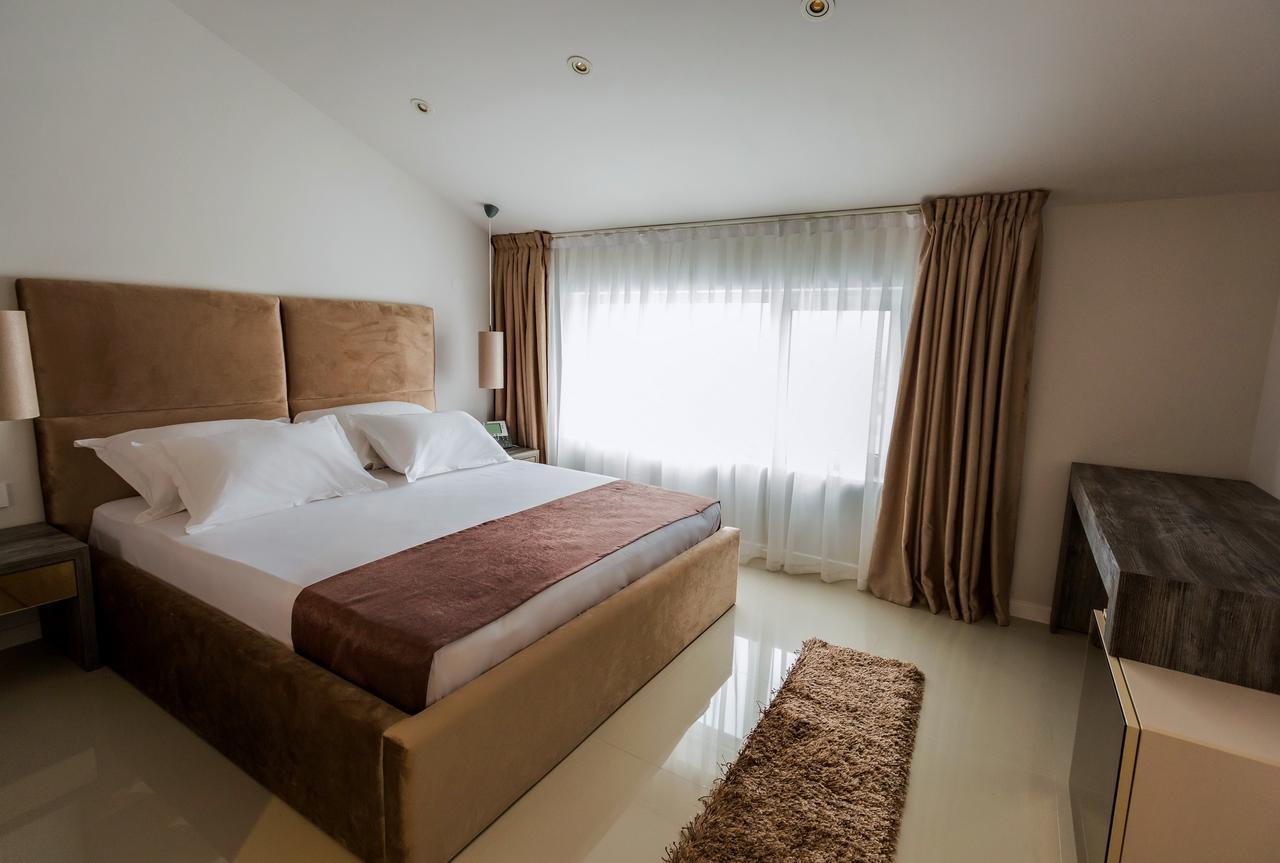 Hotel Crystal Light นิส ภายนอก รูปภาพ