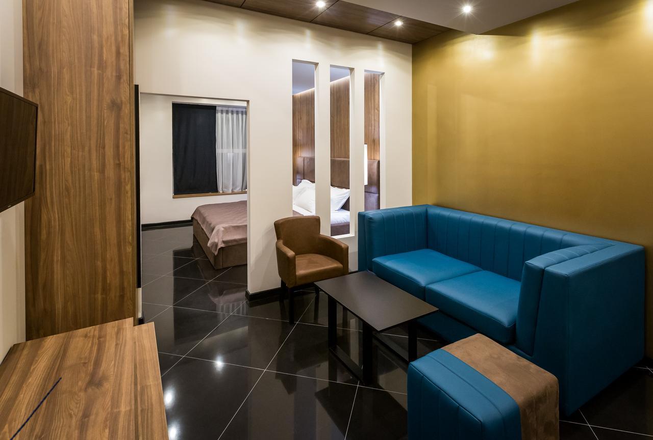Hotel Crystal Light นิส ภายนอก รูปภาพ