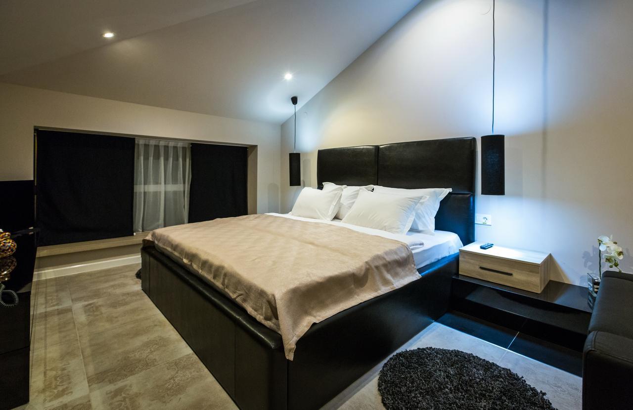 Hotel Crystal Light นิส ภายนอก รูปภาพ