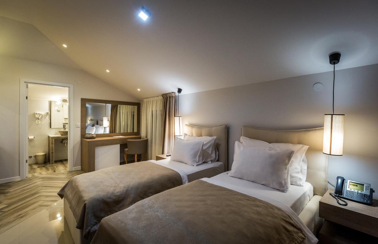 Hotel Crystal Light นิส ภายนอก รูปภาพ